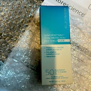 Color science face shield flex